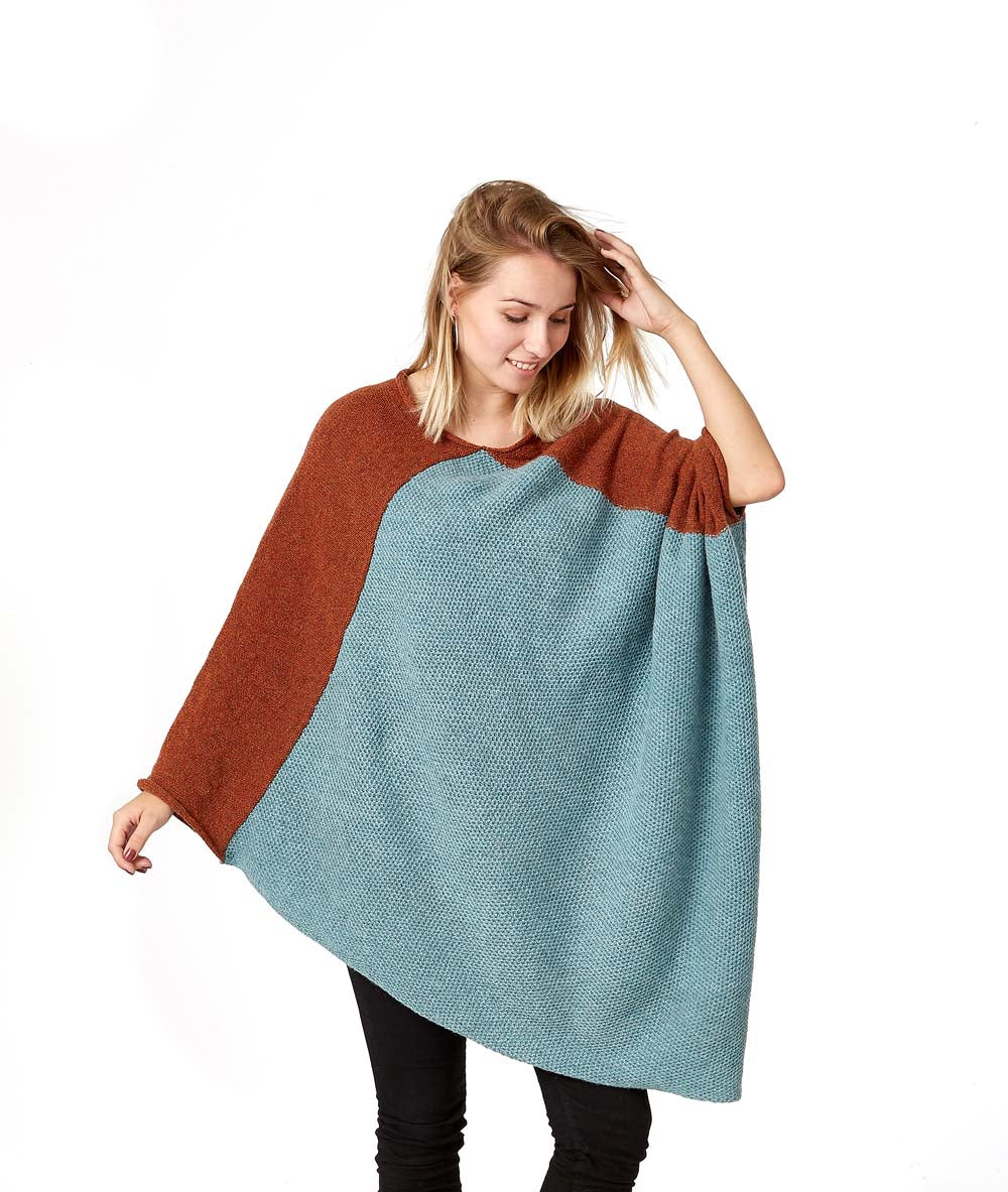 AURA PONCHO