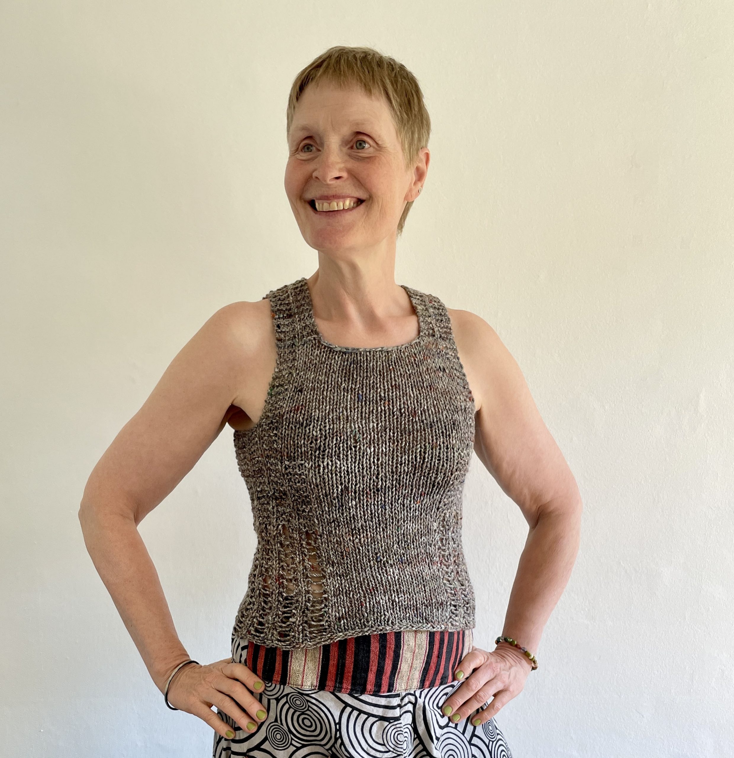 KIREDERF TOPVEST